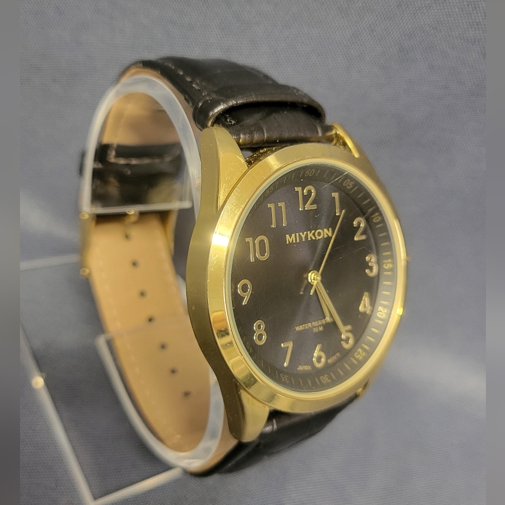 Miykon Men's Water Resistant Watch